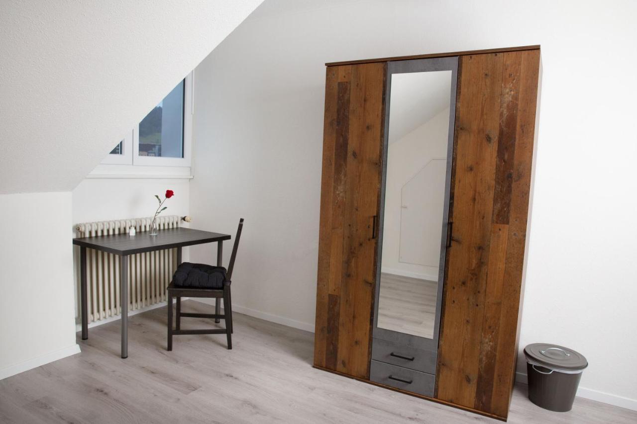 Simpel Vintage Rustica Naehe Uni, Olma, Spital St. Gallen