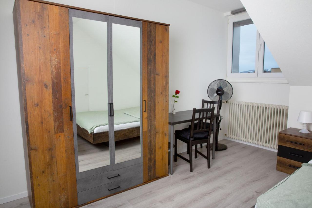 Privatunterkunft Simpel Vintage Rustica Naehe Uni, Olma, Spital